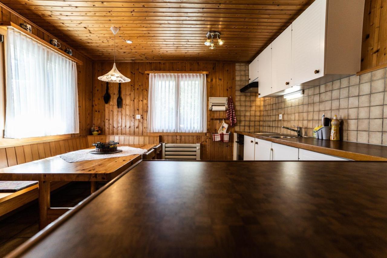 Haus Birchi, Fiesch 3.5-Zimmerwohnung Birchi Bagian luar foto
